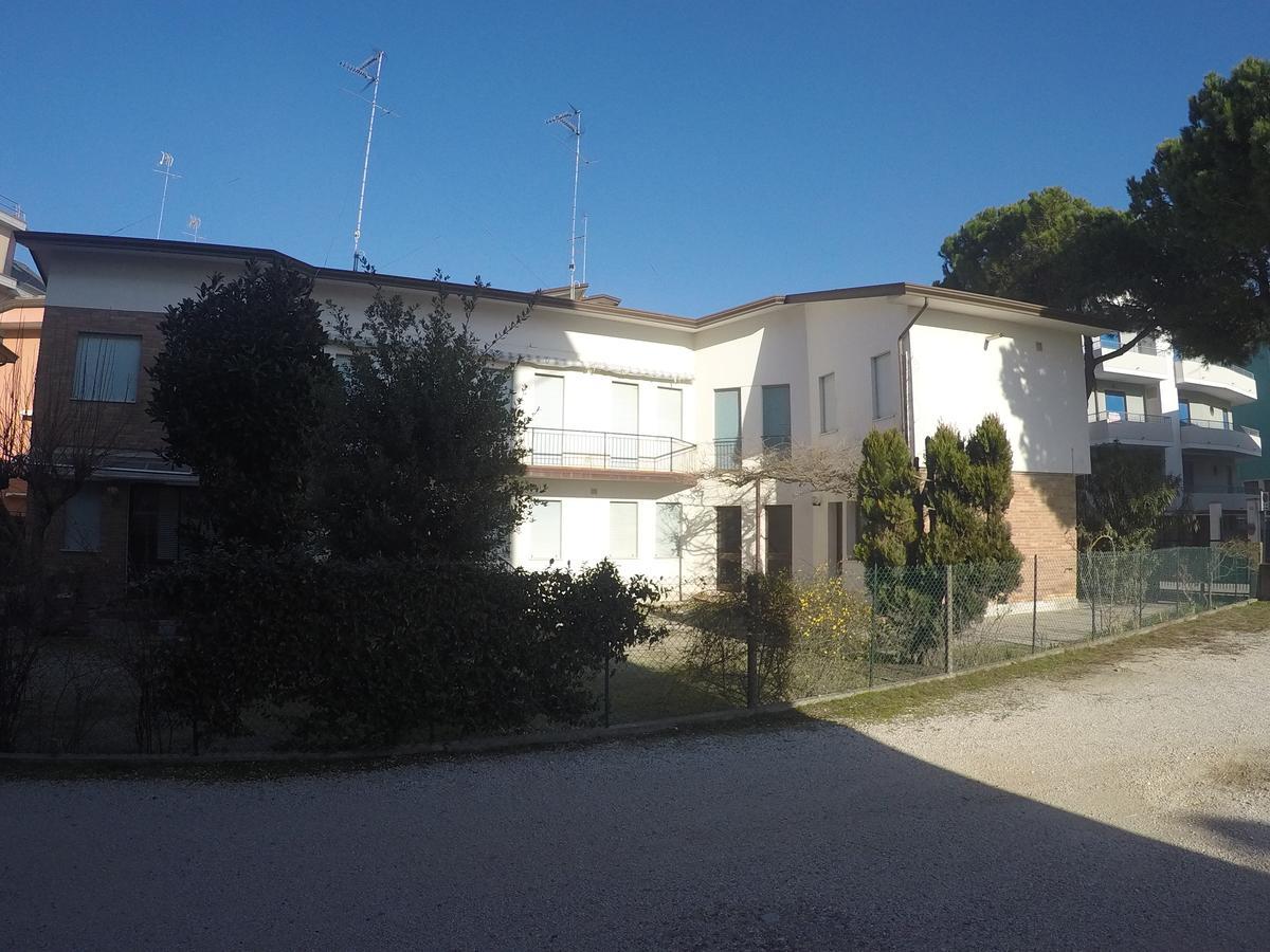 Apartmán Casa Francesca - Agenzia Cocal Caorle Exteriér fotografie